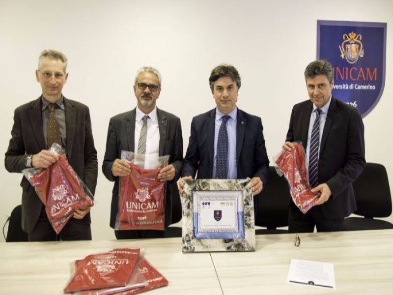 San Marino. CSU e ANIS  donano 15mila euro all’Università di Camerino