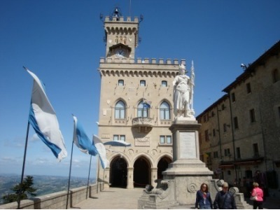 San Marino. Il mare e i migranti in mostra a Palazzo Graziani