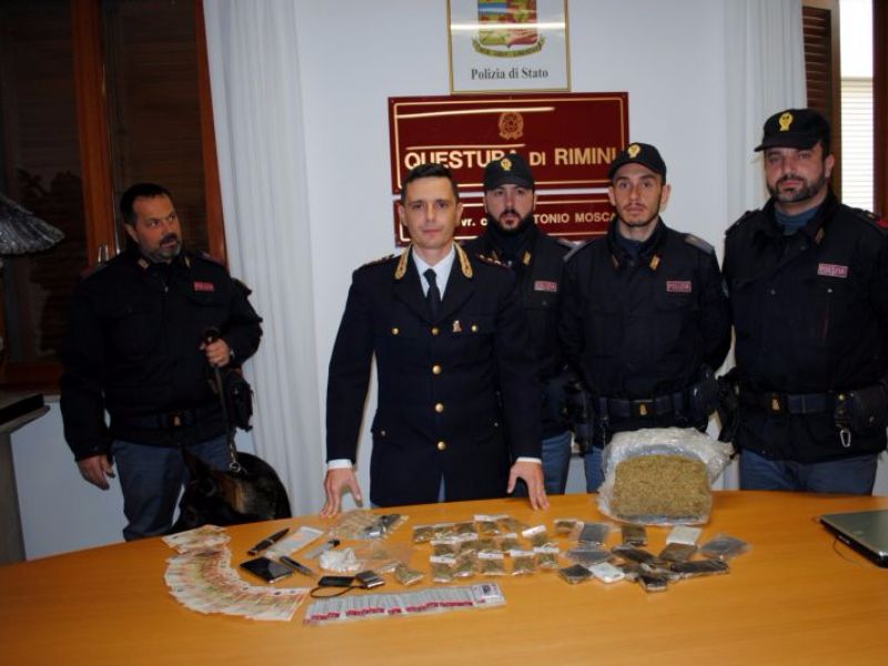 Rimini. Residence e parchi cittadini: arresti, sequestri e denunce