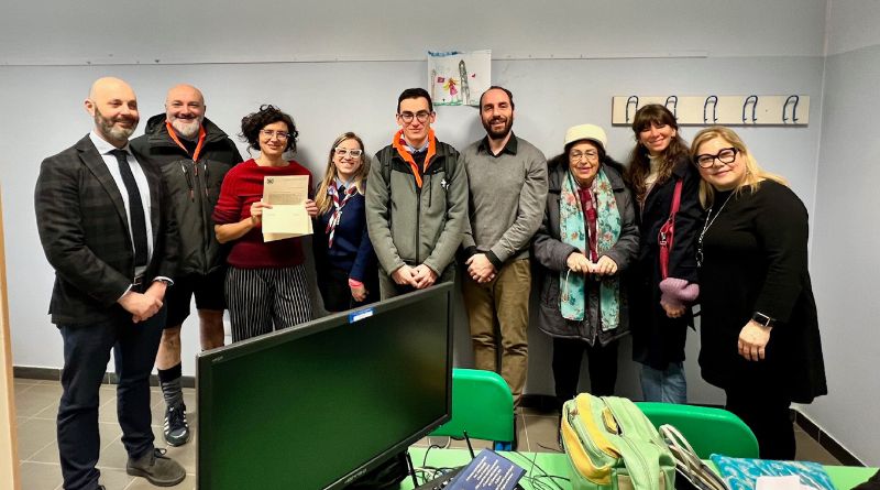San Marino. Iniziativa solidale per la biblioteca di Sant’Agata sul Santerno, consegnati i fondi raccolti