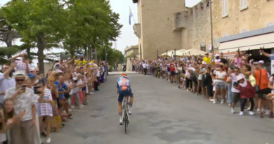 Tour de France a San Marino, il video dell’arrivo di Romain Bardet e Frank van den Broek